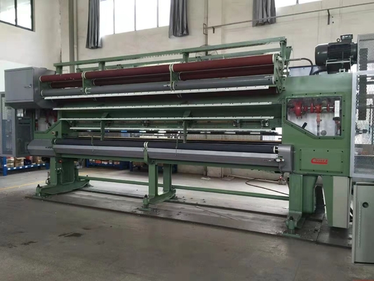 Künstliches Rasen Gras, das Maschine für die Herstellung durchheftende 4m NSK des mechanischen Stiches des Antriebsteils 10-35 pro 10cm herstellt